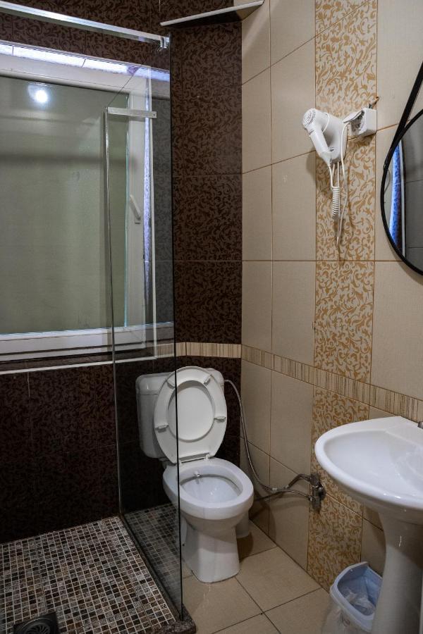 Hotel United Cagllavice Екстериор снимка